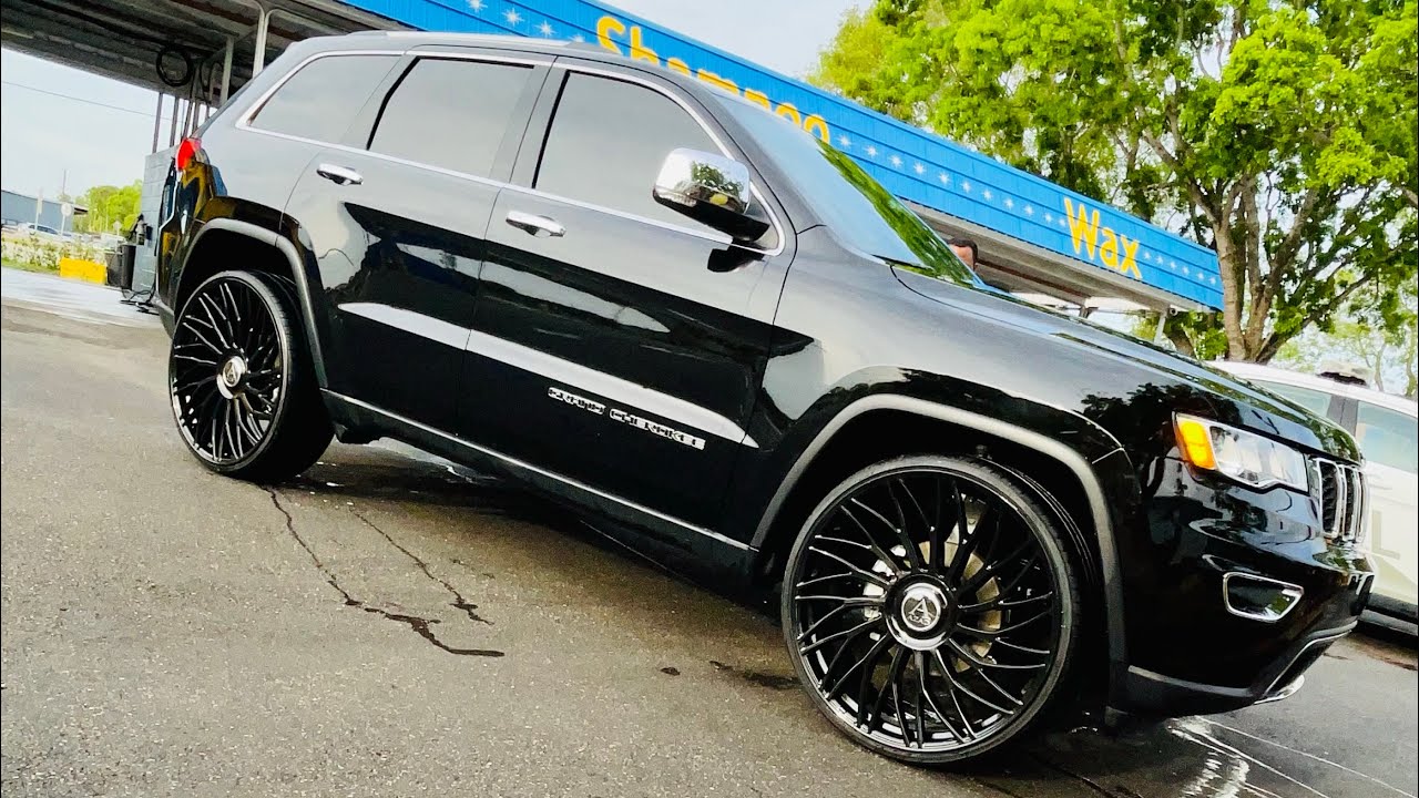 Jeep Grand Cherokee on 26s Azad 717