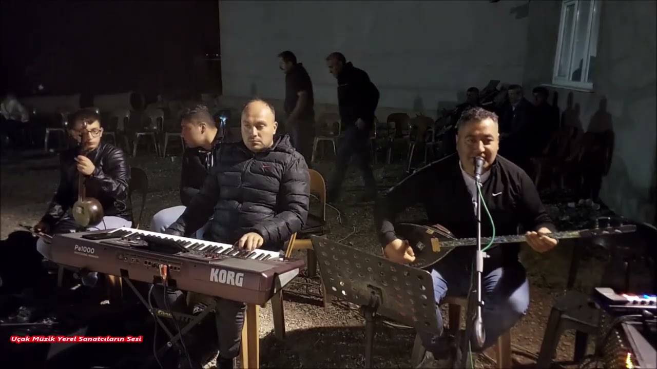Ahmet Taş Çiçekten Harman Olmaz Ömrüm Seninle geçsin