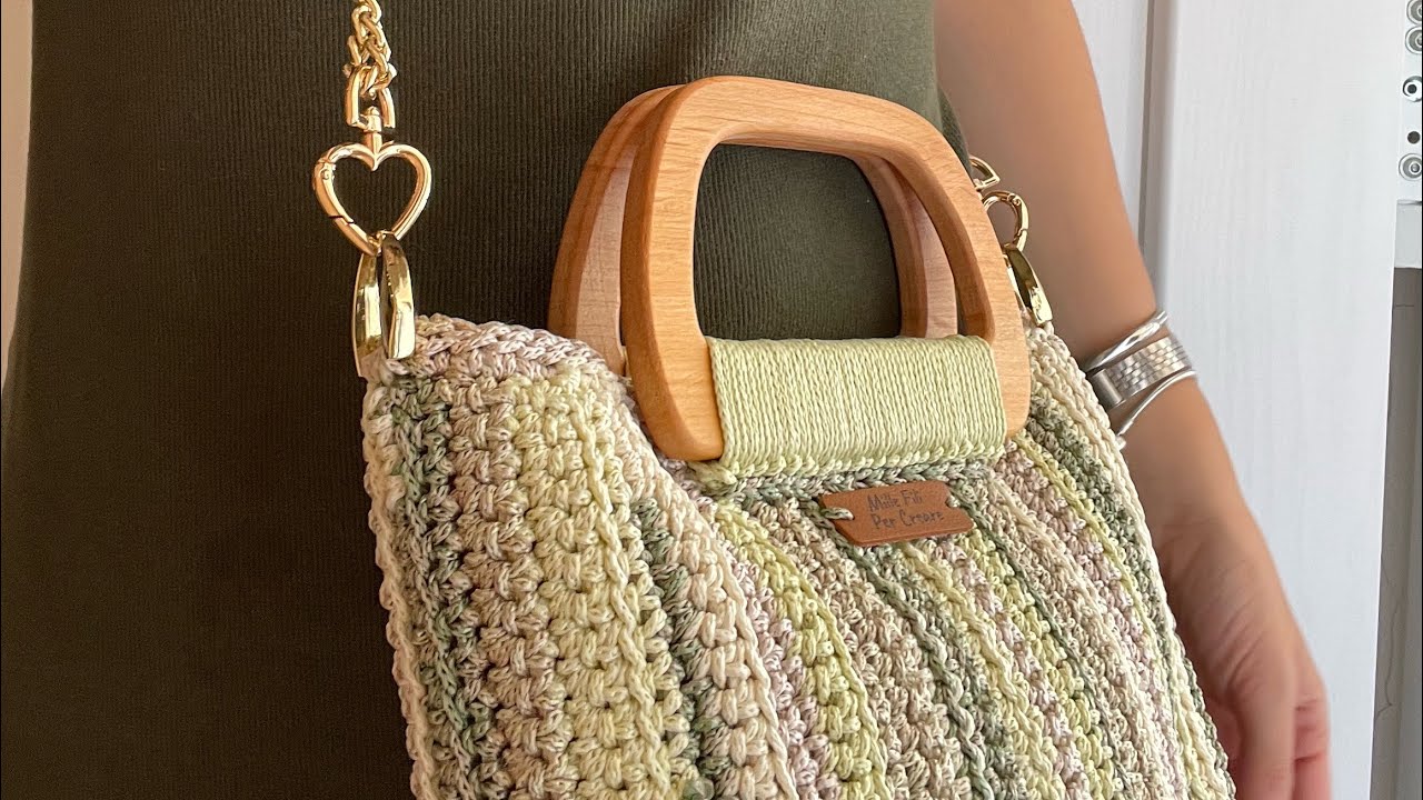 Creiamo insieme una borsa in cordino dalle righe verticali 🤗