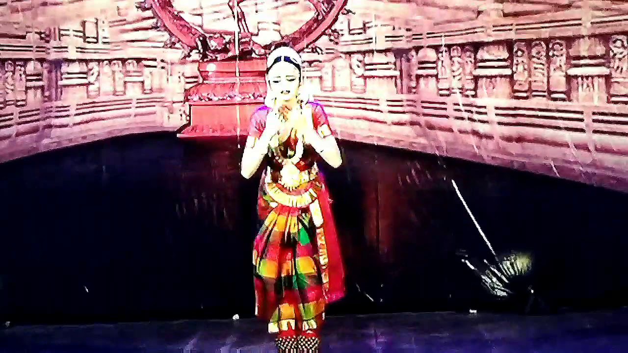 Varnam - Presented by Anija Nair.