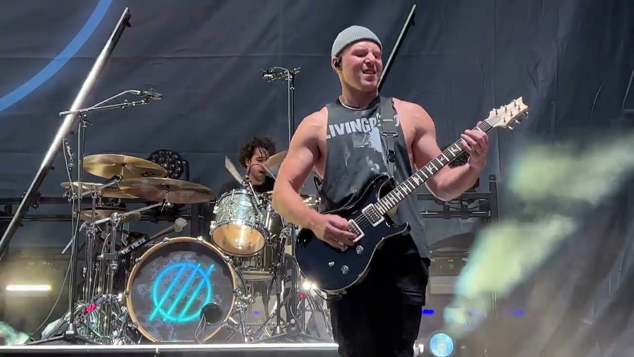 I Prevail - Choke (Live) 4K