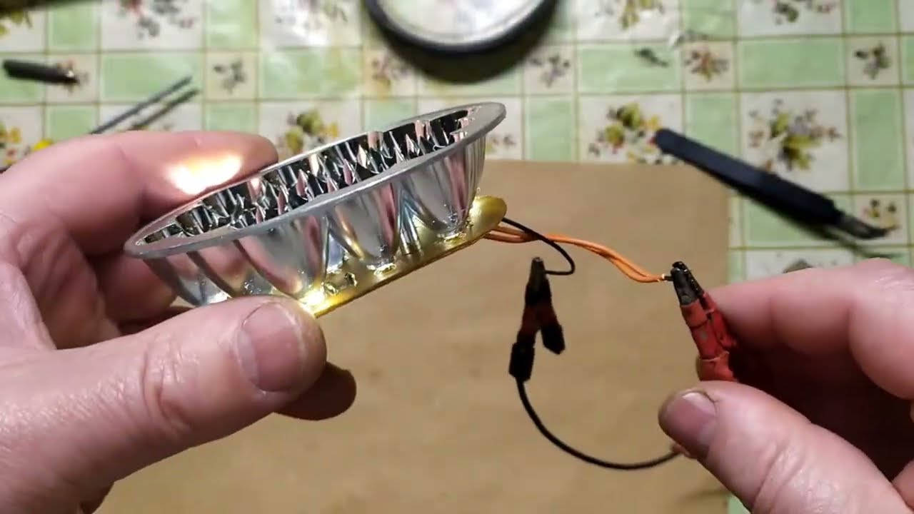 «Необычная LED-матрица на фонарик».