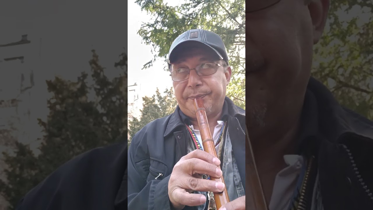 VID 20260313 143222 O după‑amiază liniștită în Grădina Cișmigiu – un moment de suflet”