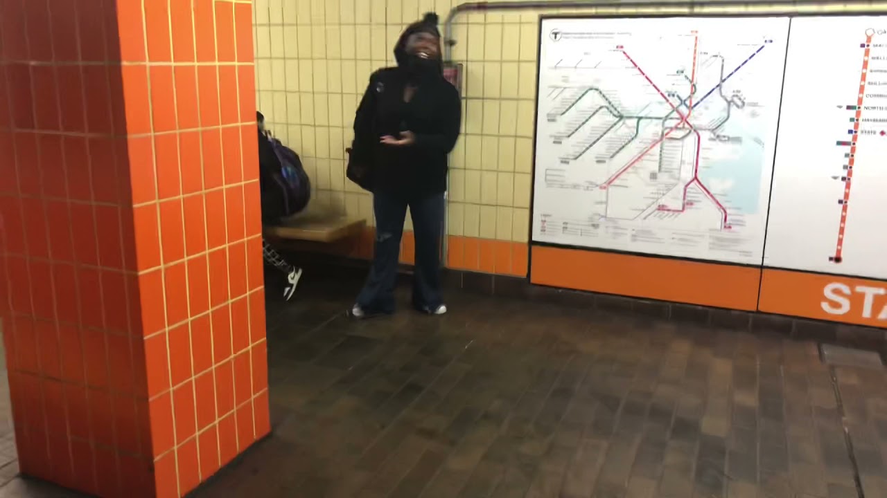 A Ride on MBTA Orange Line from Back Bay to North Station