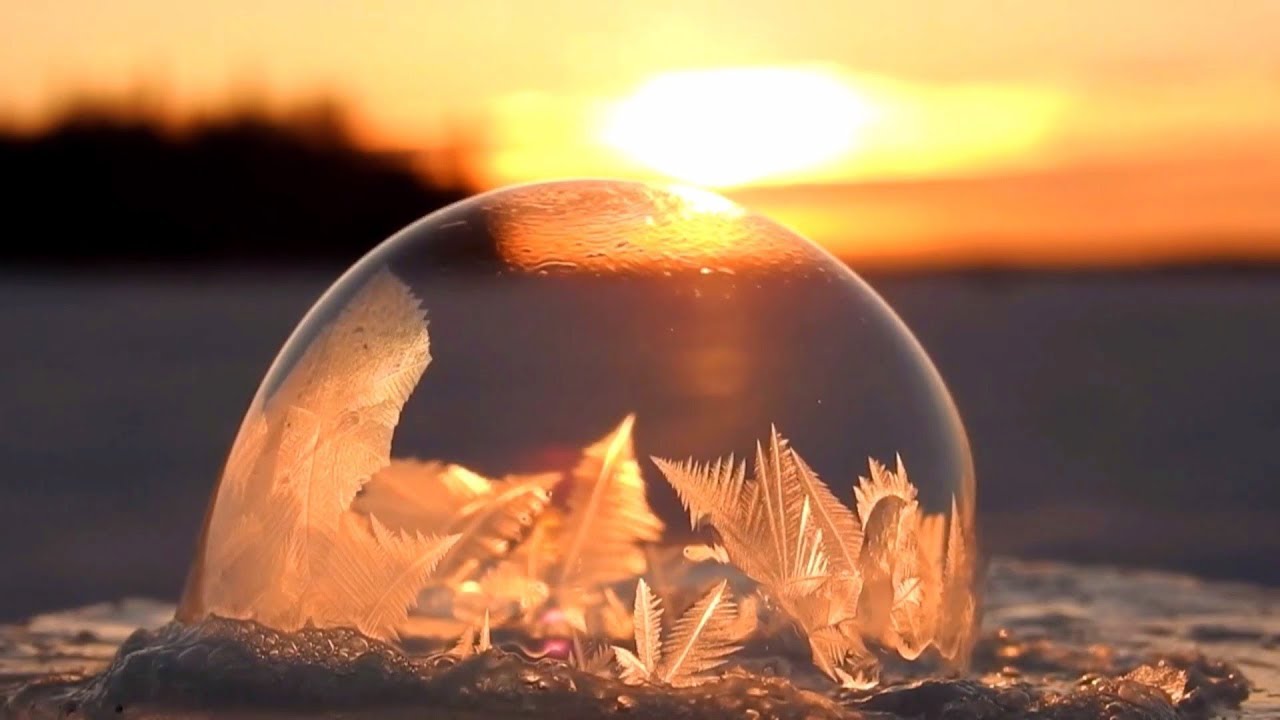 ► Cristallisation de bulles de savon (compilation)