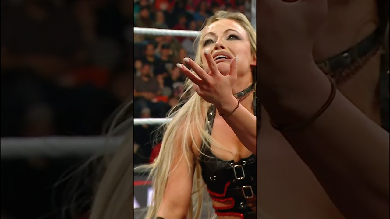 Liv Morgan & Raquel were willing to do whatever it took to leave with the Women's Tag Titles... 😮&zwj;💨