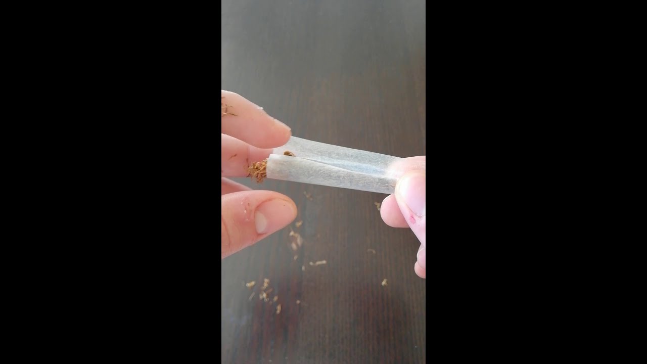 Cigaretta hajtogat&oacute; tutorial!!! &Iacute;gy kell ezt csin&aacute;lni!