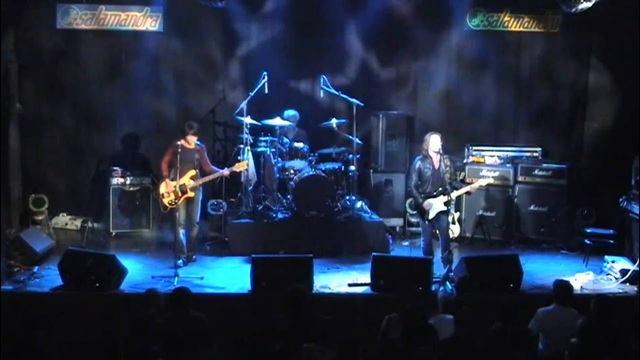 09_only for you live at salamandra 1 barcelona 2010
