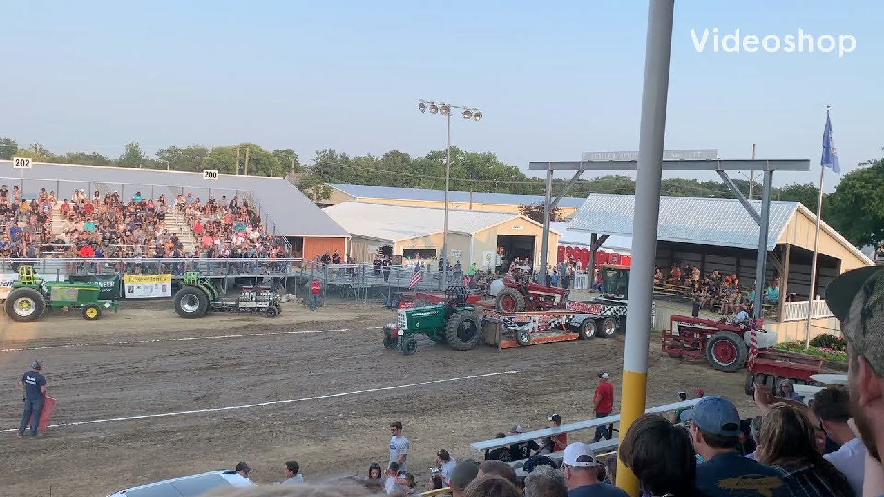 Armada Fair 2023 -Tractor and Truck pull