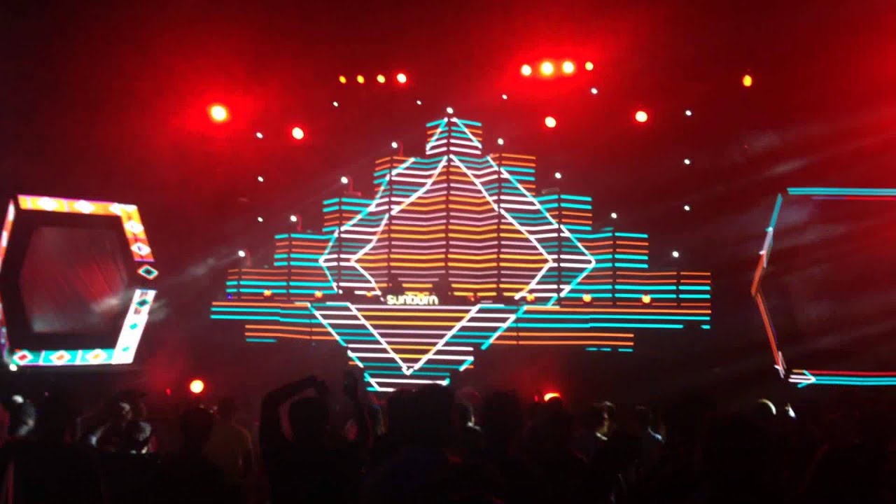 Cubezoid stage - sunburn goa 2013