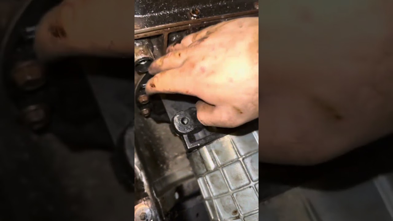 Allison 1000 5 speed 4wd extension housing replacement