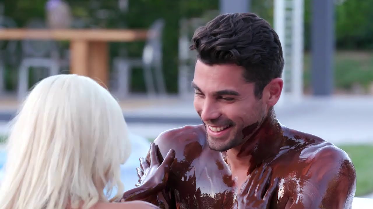 Ο Παναγιώτης και η Εριέττα… «σοκολατένιοι»! | The Bachelor Επ.18🌹