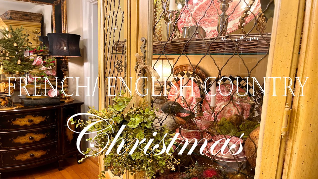 GORGEOUS FRENCH/ENGLISH COUNTRY CHRISTMAS COLLECTION ~ CHRISTMAS DINING ~ GOLDEN PEARS & SILVER
