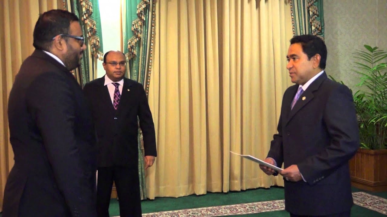 His Excellency Ahmed Adeeb Abdul Ghafoor sworn in as Vice President