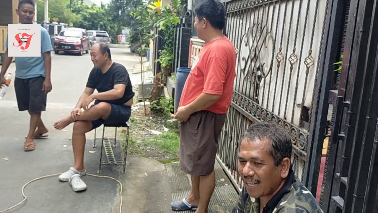Memperindah lingkungan,airbrush di tembok