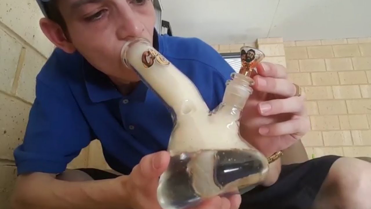 CHEECH & CHONG LOW RIDER GLASS UNBOXING!!