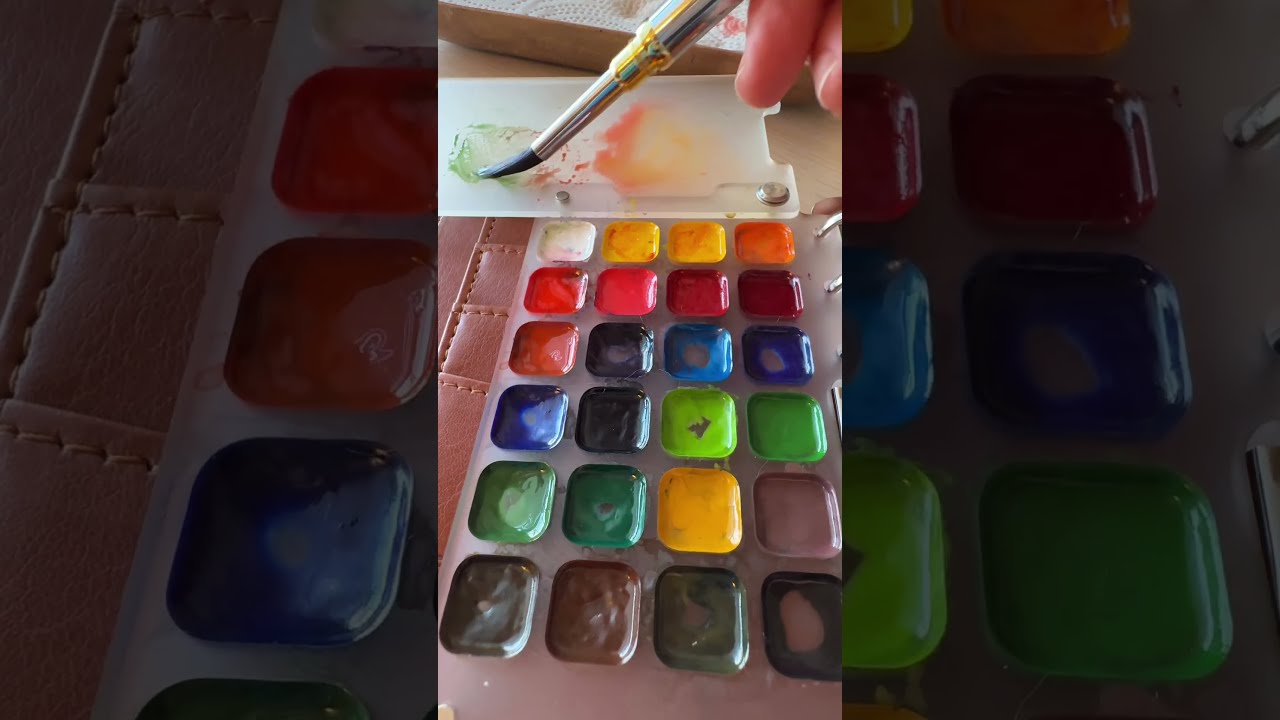 Celebrate Spring in my new Watercolor Travel Paint Set from Fuumuui