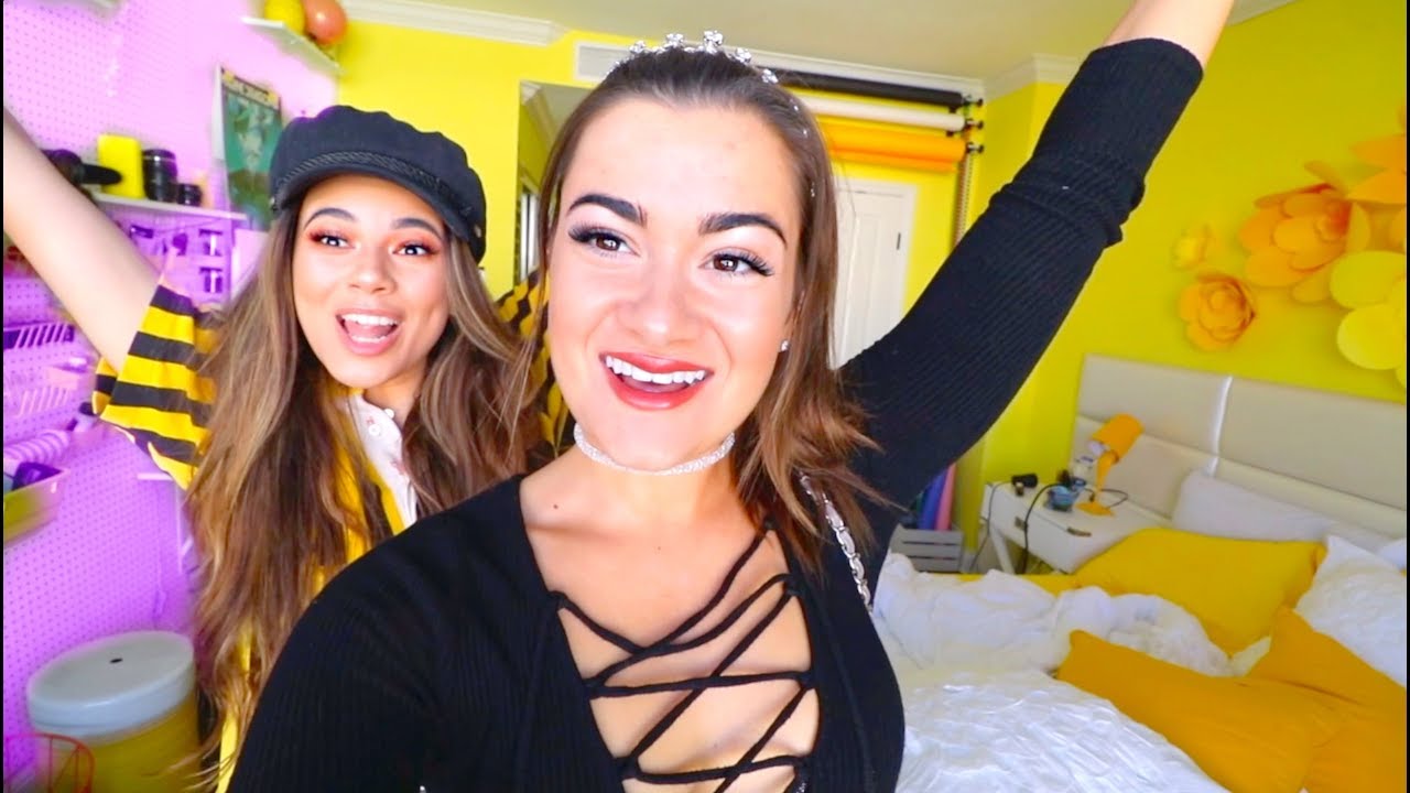Christmas Shopping Challenge with Adelaine! | Cloe Feldman