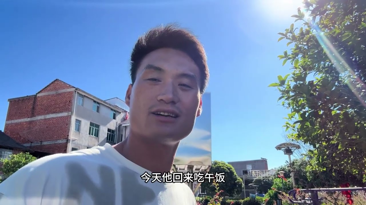 早知道就多吃点学习的苦，现在就可以少吃点生活的苦了#陈大个
