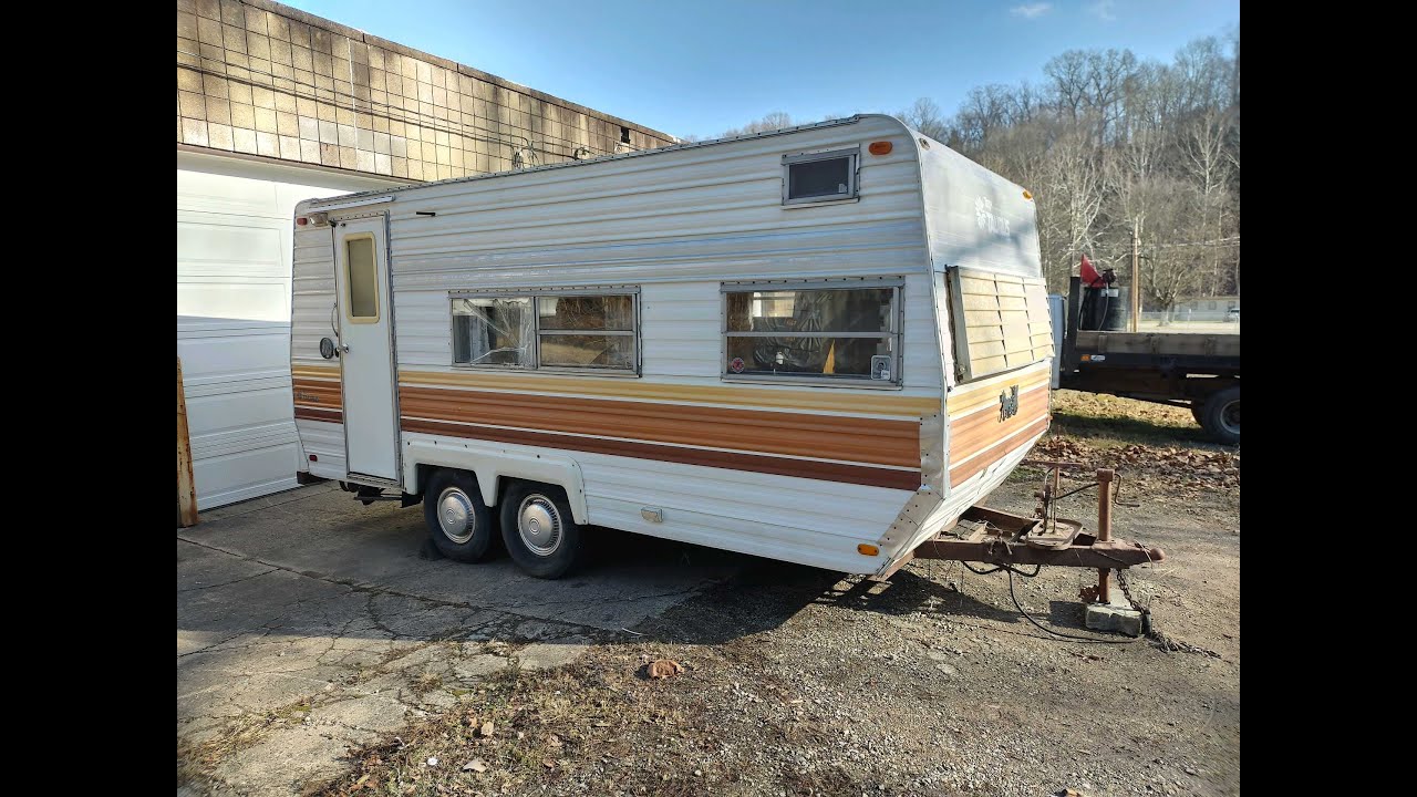 Check out this FREE camper I got on Marketplace!