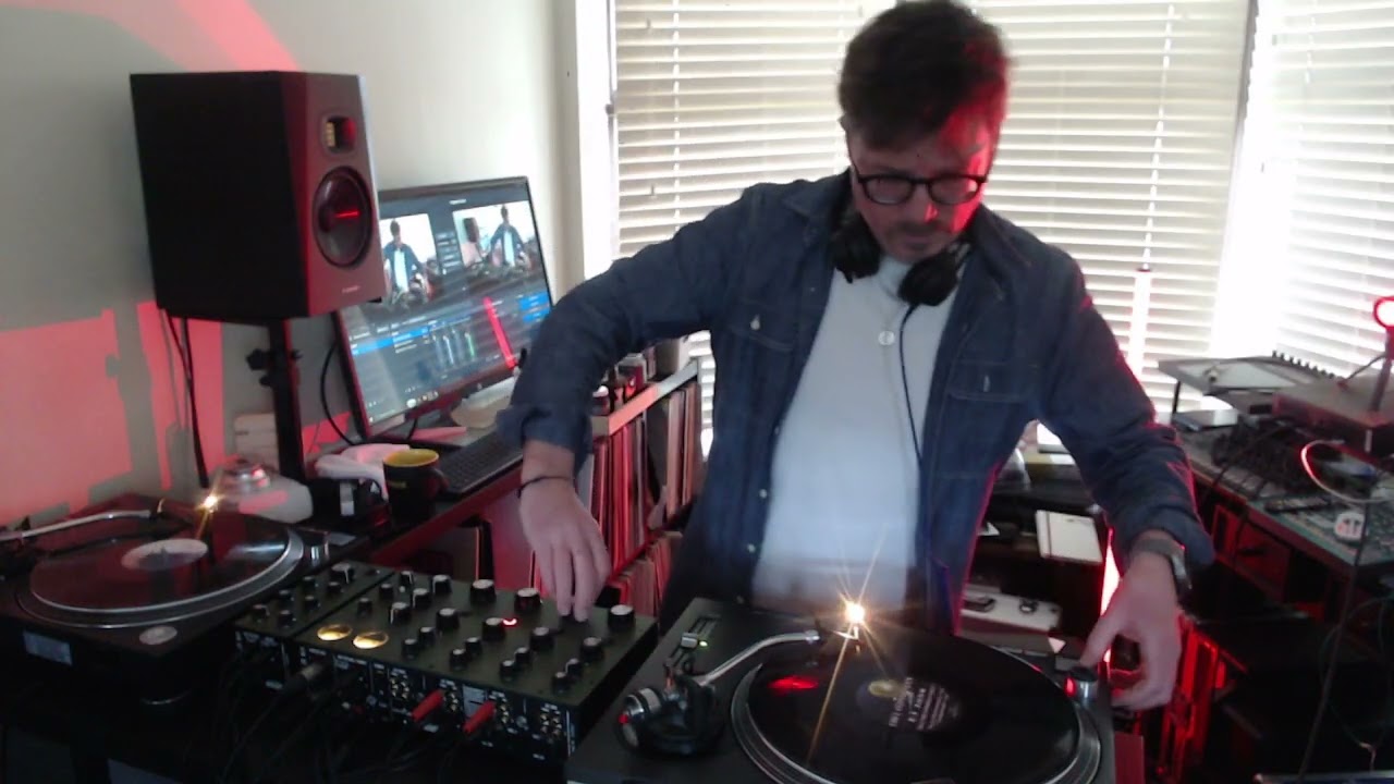 Random Disco & House Vinyl with Ant of Generic People . Mastersounds Rotary Mixer. Technics 1210.