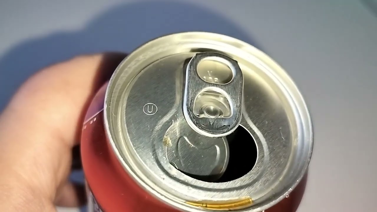 Juoman maistelu video Dr Pepper BlackBerry 