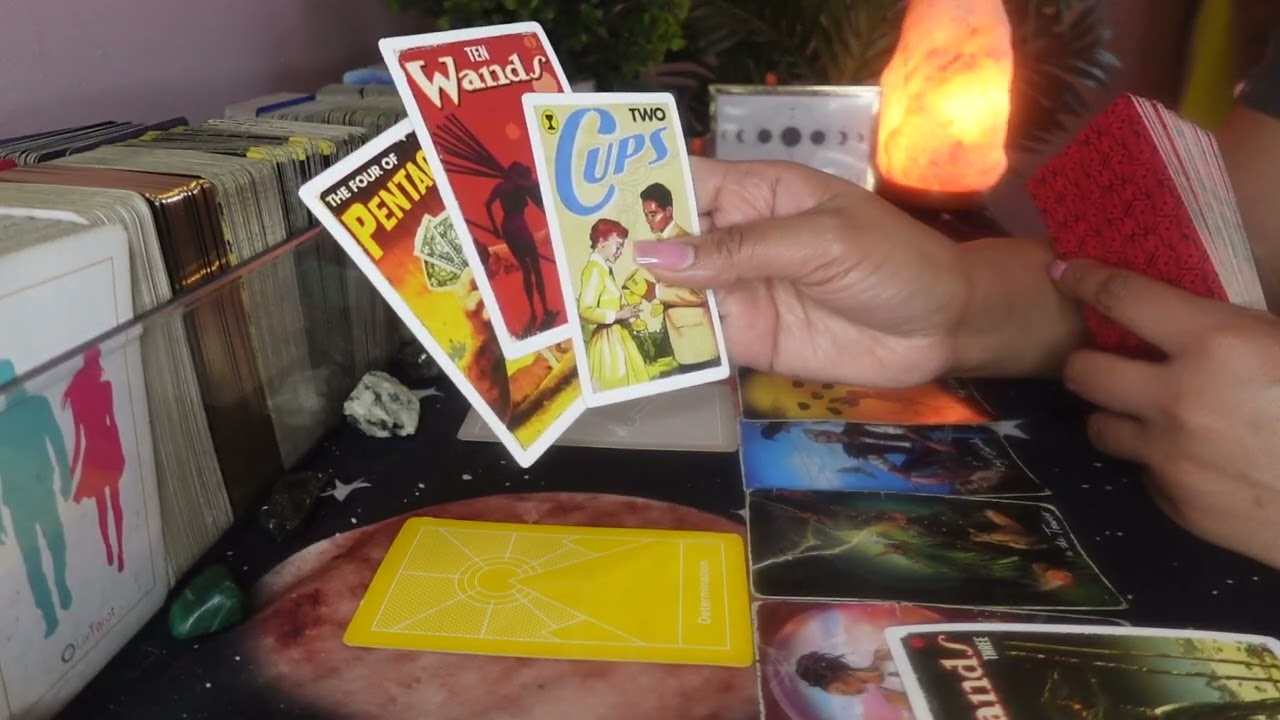 YOUR GUIDES ARE TRYING TO REACH YOU WITH A MESSAGE ON YOUR NEXT MOVE...