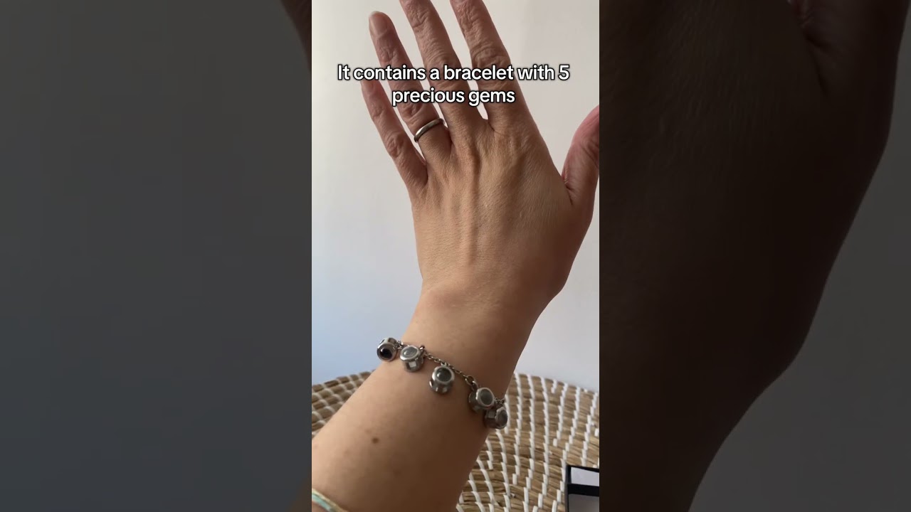 Personalized bracelet with 5 gems 💎