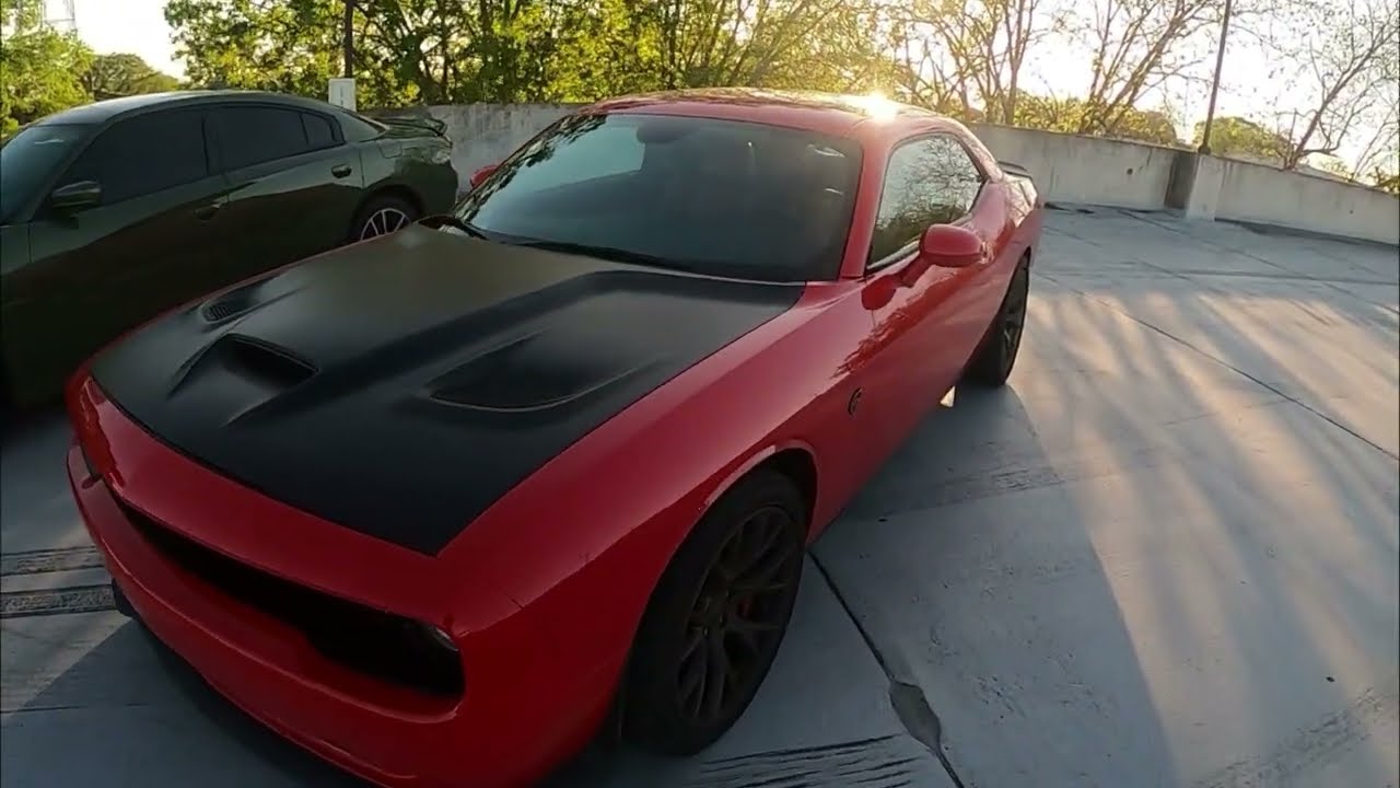 707 HP Dodge Challenger Hellcat Vs Dodge Charger RT Rev Battle