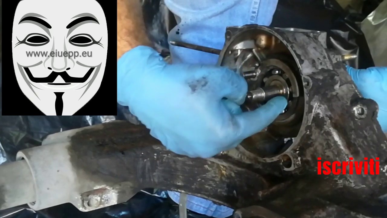 Vespa Cosa smontaggio albero motore dei carter