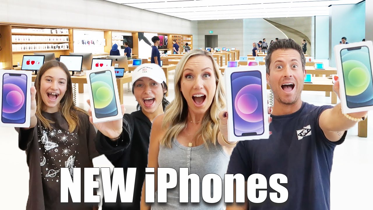 ВСЯ СЕМЬЯ ПОЛУЧАЕТ НОВЫЙ iPhone 13!
