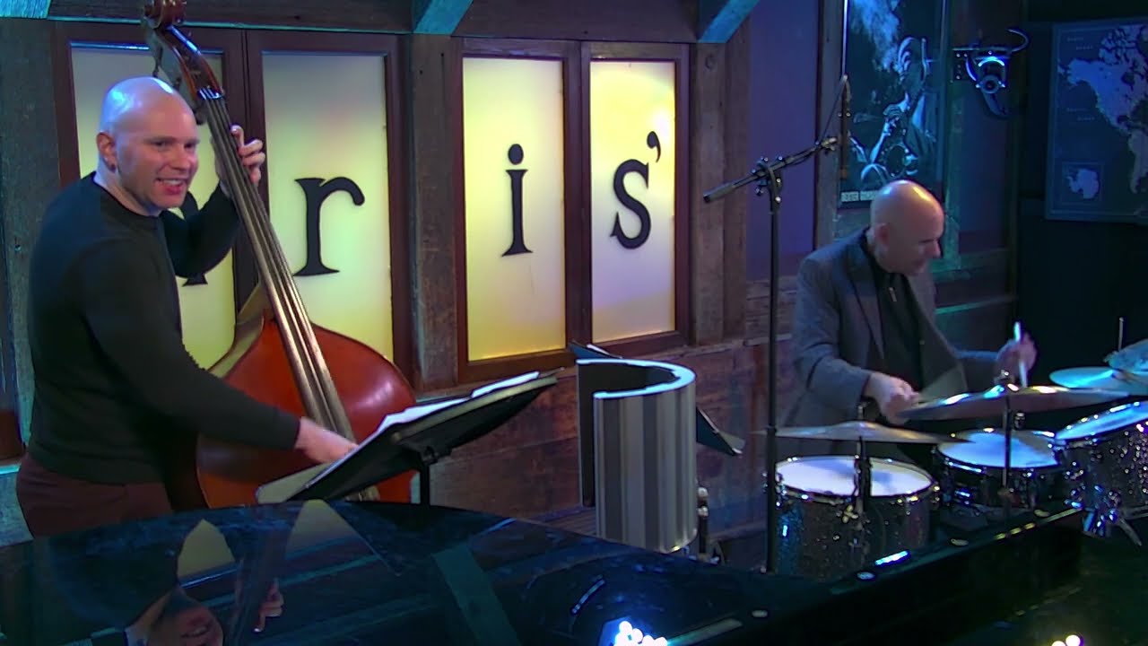Steve Fidyk Quartet Live at Chris' Jazz Cafe - Shiny Stockings