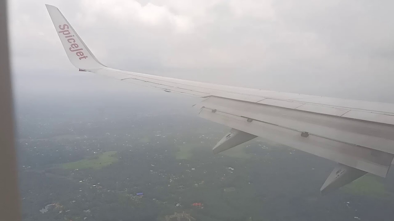Aircraft Landing @ COK Kochi Airport