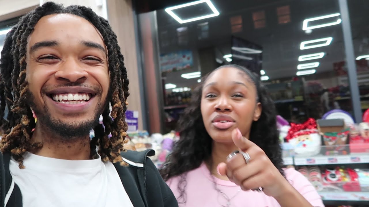 MY FAMILY REACT TO ME HAVING A BABY!