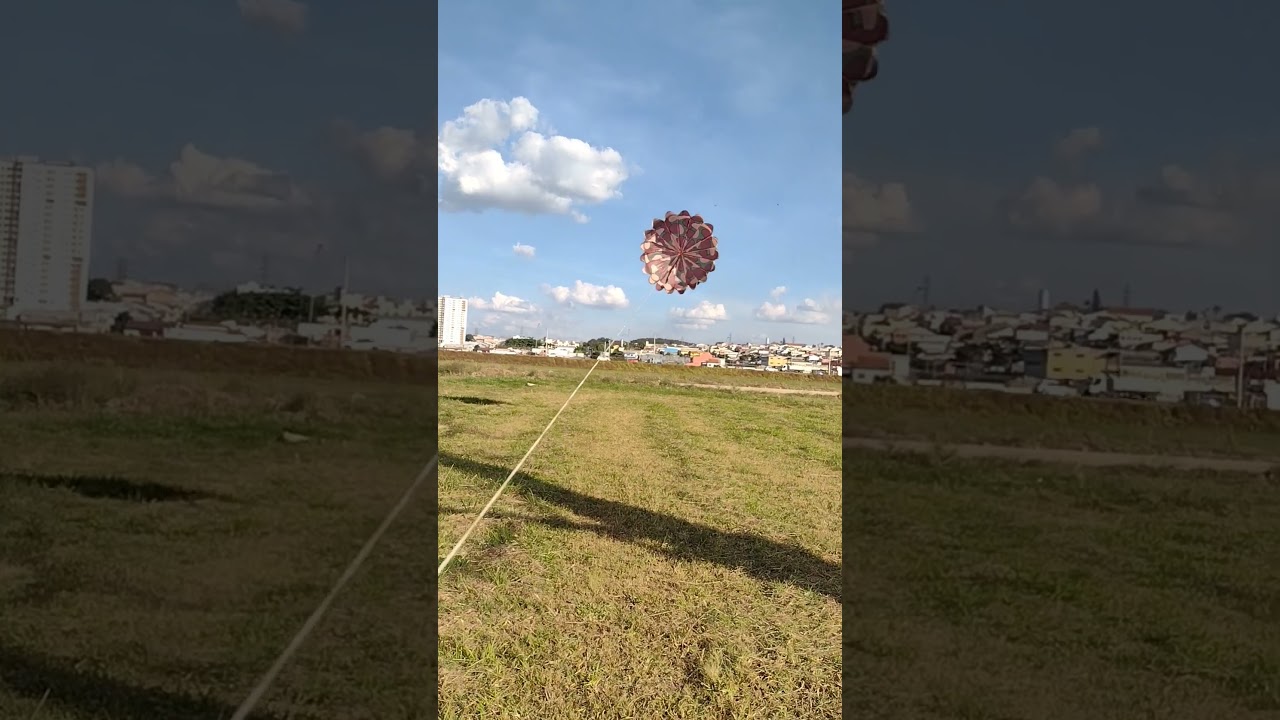 fui soltar paraquedas do bola como pipa olha que deu #parapente