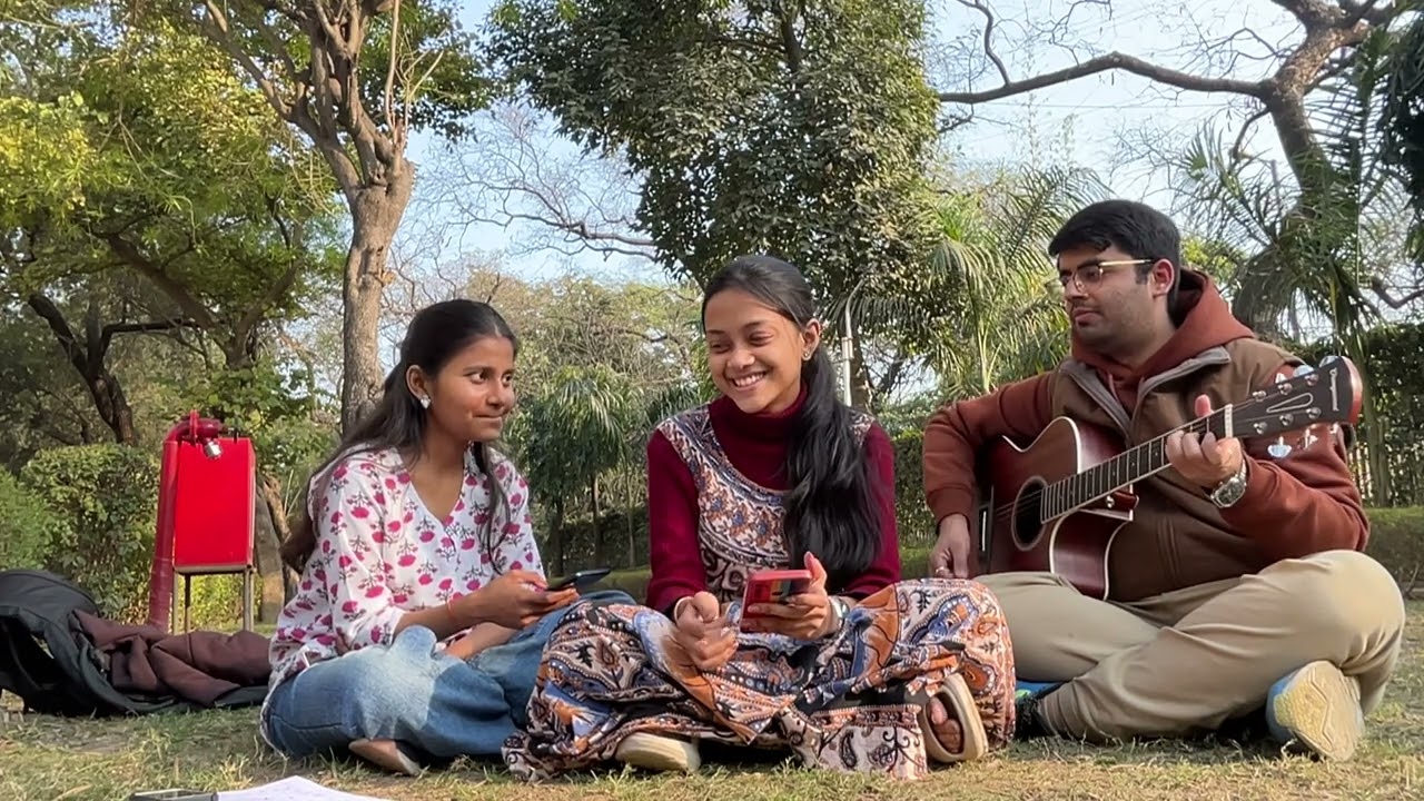 Chahun Main Ya Naa: Guitar Jam | Anisha & Kriti on Vocals | StringsByNomi 🎸