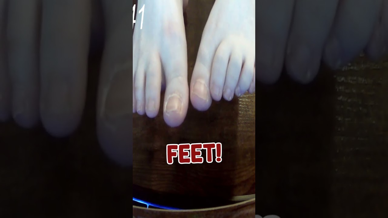 Vtuber Shows Feet