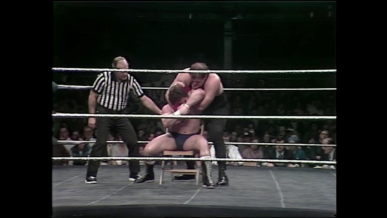 Sgt Slaughter - Cobra Clutch Challenge