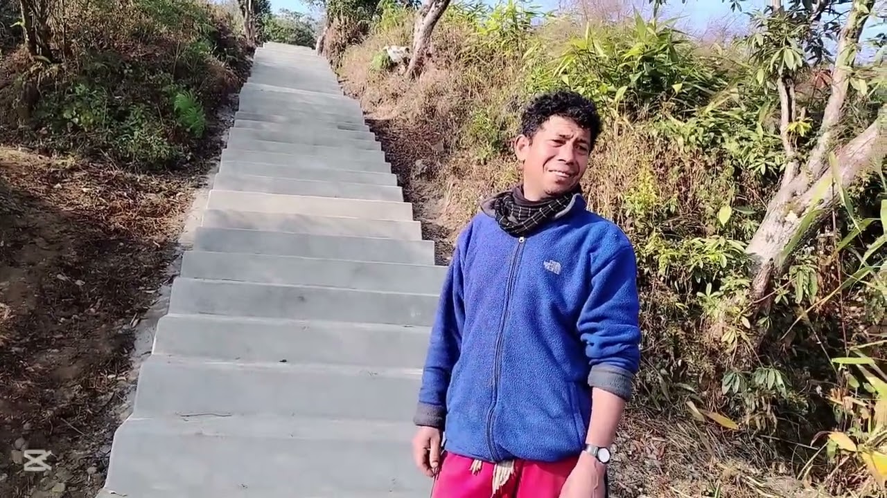 स्थानीय पाथीभरा मन्दिरमा श्रमदानमा जाने अनौठो तरिका 