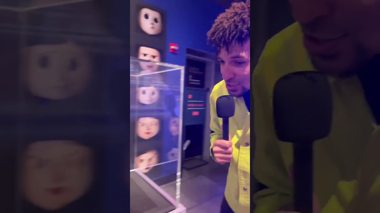 @KhleoThomasTV берет интервью у #Coraline в рамках этой экскурсии по #LAIKAhiddenworlds в @Museum...