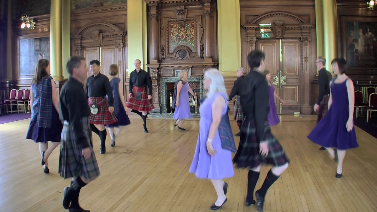 The Pink Triangle (RSCDS Edinburgh)