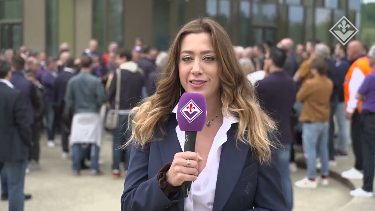 Tifosi viola in vista al Viola Park - 29 aprile 2023