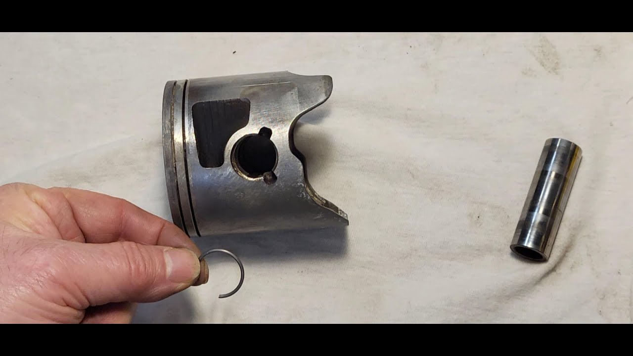 Installing KTM Piston pin clips. No special tools, easiest method out there !!