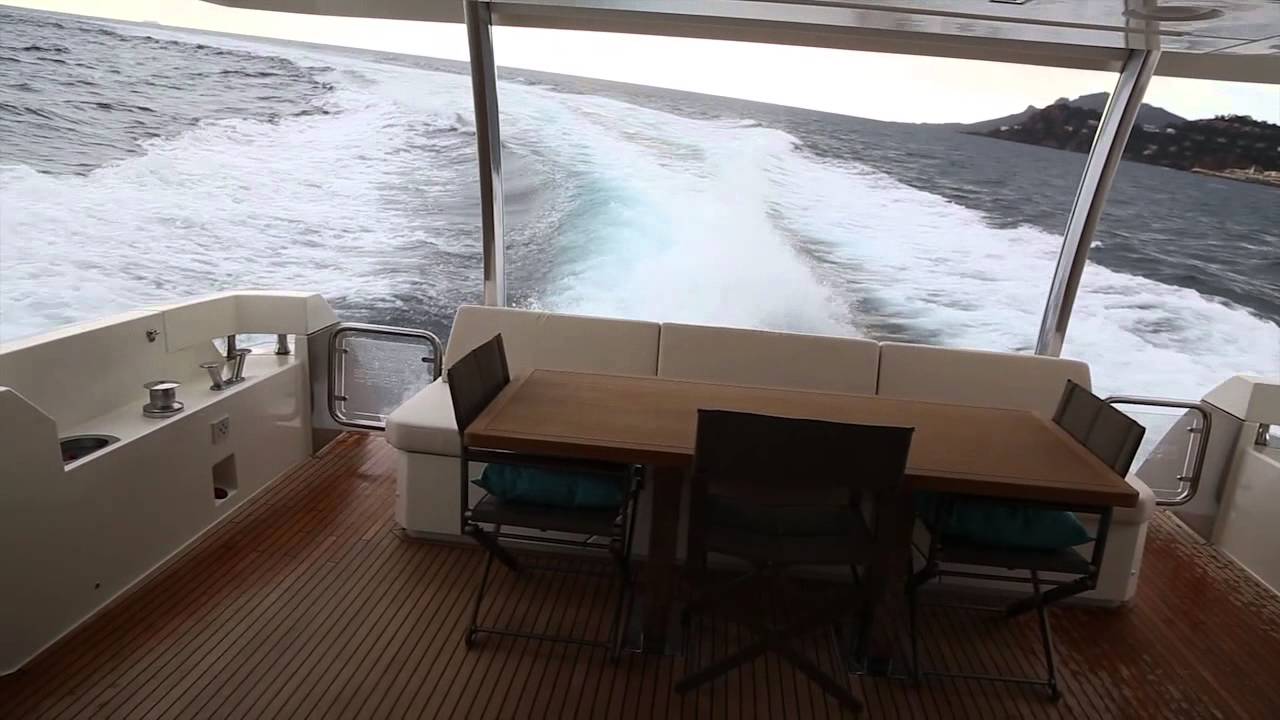 Testing the new Prestige 750 in Cannes