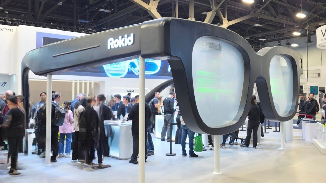 CES 2026 - B-Roll of Smart Glasses, AR/VR/XR and Animal & Pet Tech