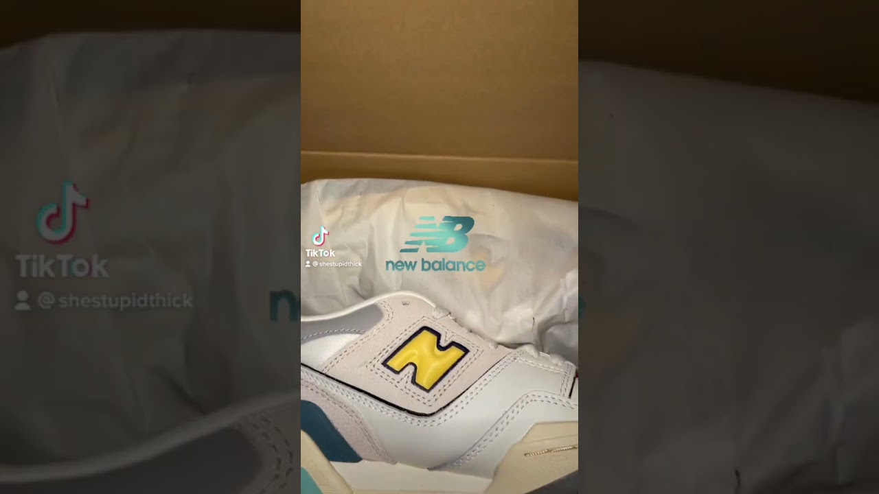 New Balance 550