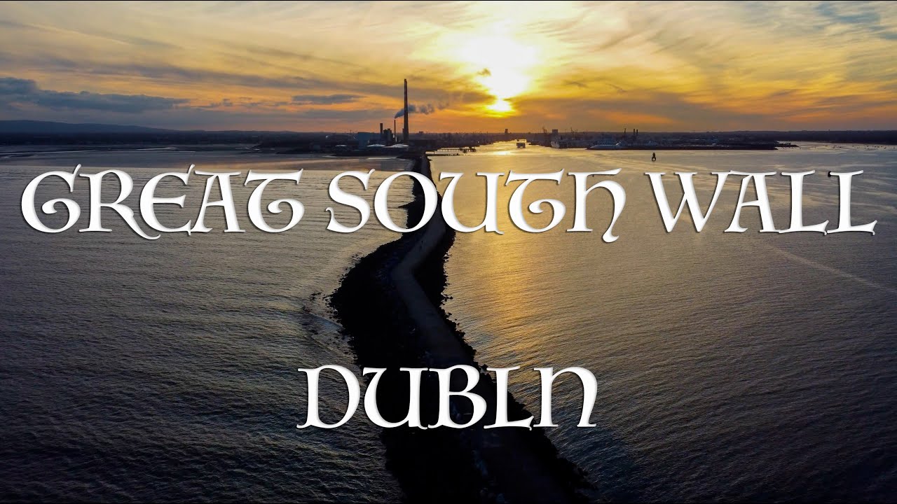Great South Wall, Poolbeg Lighthouse, Dublin, Ireland