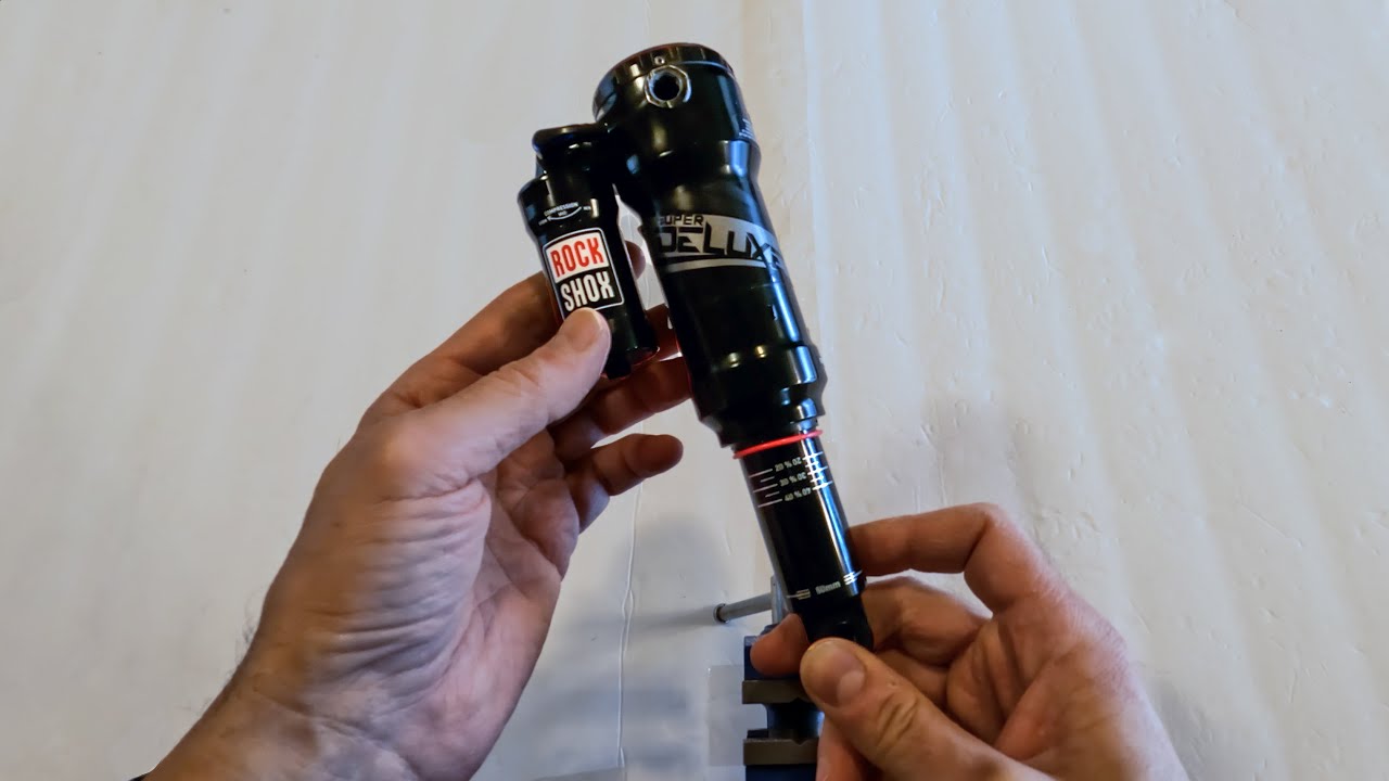 Rockshox Super Deluxe RC3 A1 chassis 50 & 200 hour service guide for beginners. Don't be intimidated