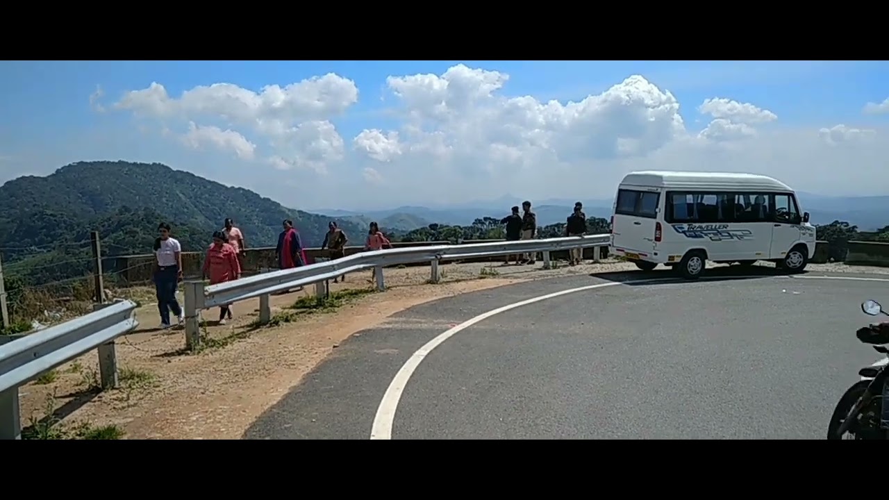 #munnar  Real Beauty, Munnar tour with tempo traveler family trip.