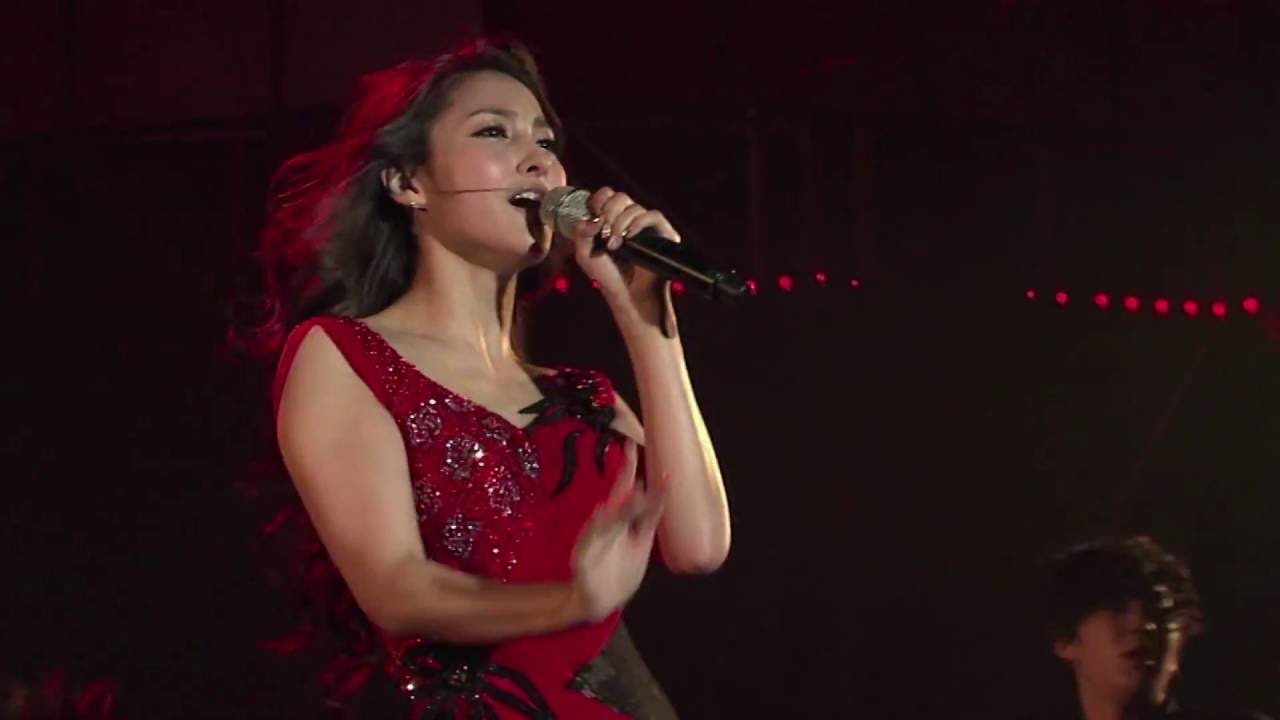 KARA Gyuri (박규리) - 백일몽 (白日夢) @ Kara Live in Seoul Karasia 2012